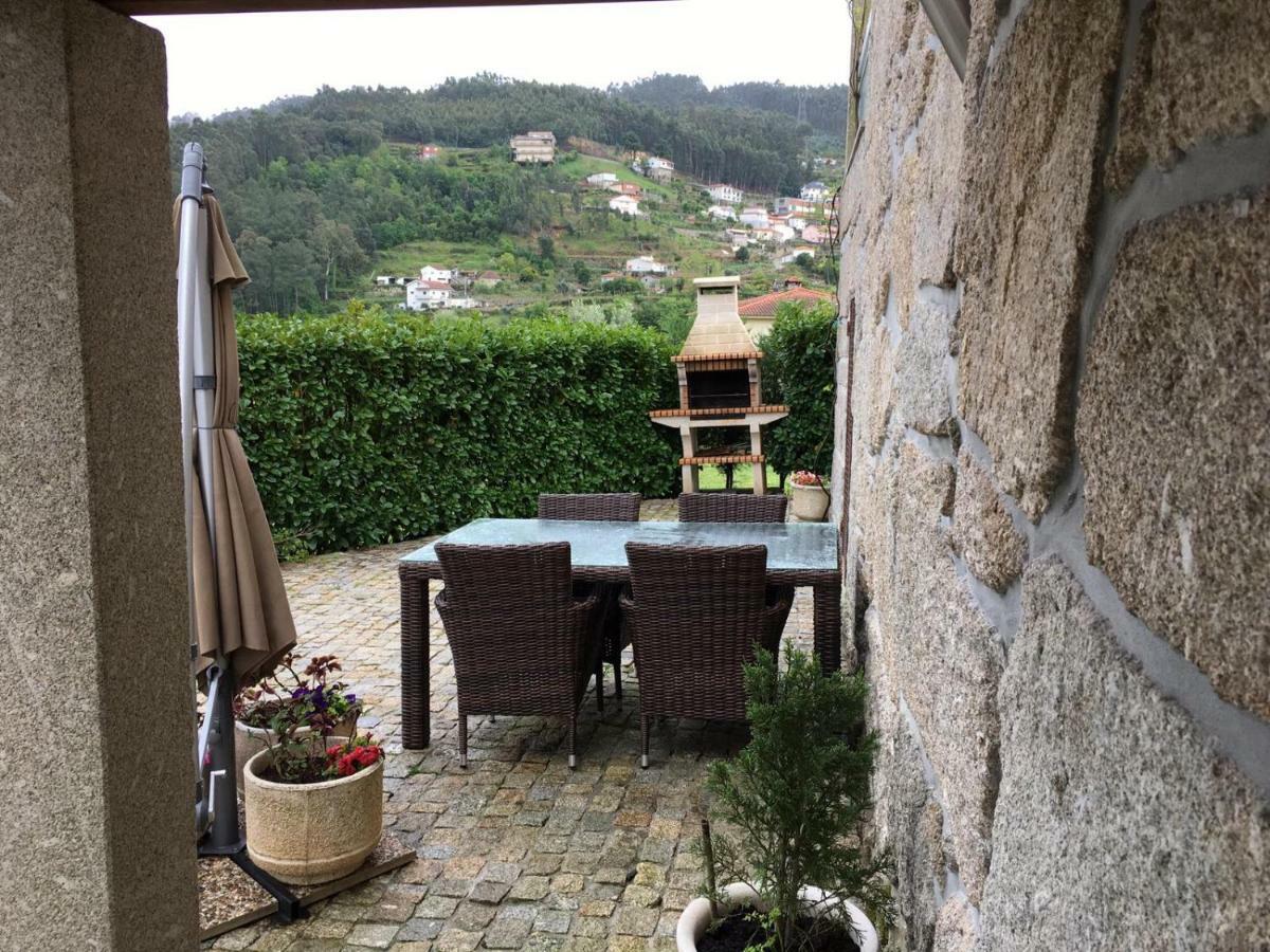 Maison d'hôtes Bernardes House à Castelo de Paiva Extérieur photo